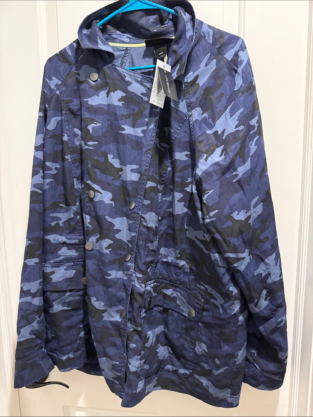 NWT Lane Bryant Woman’s Blue and Black Long sleeve Button Down Shirt